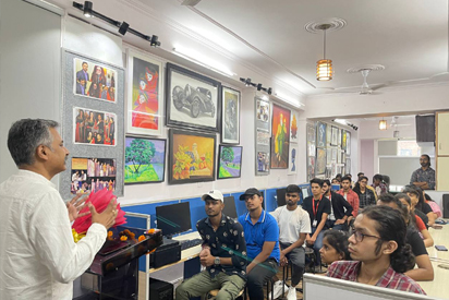 Live outdoor Sketching classes for FA Entrance