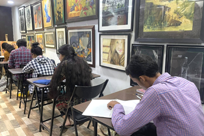 Live outdoor Sketching classes for BFA Entrance