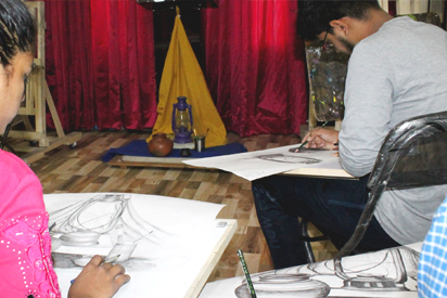 Live outdoor Sketching classes for BFA Entrance